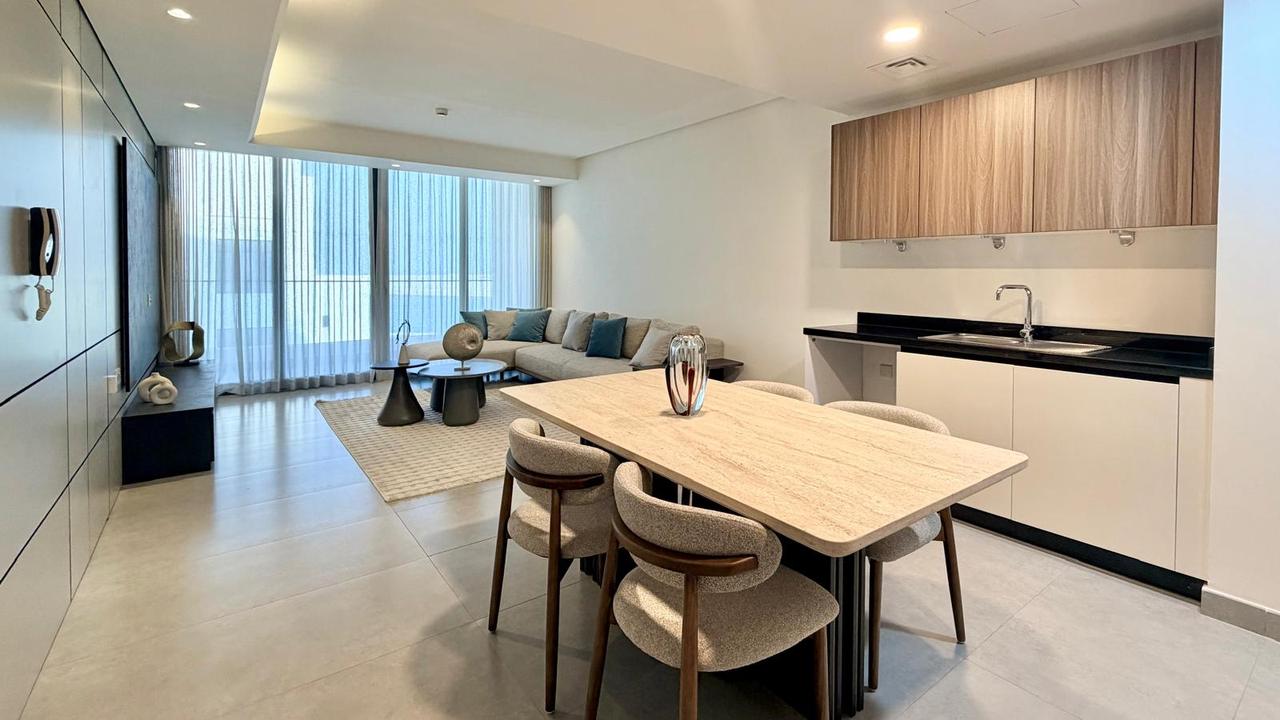One-Bedroom Apartment, 94 sqm, Two Bathrooms