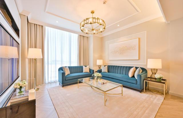 One Bedroom Apartment with Water Views