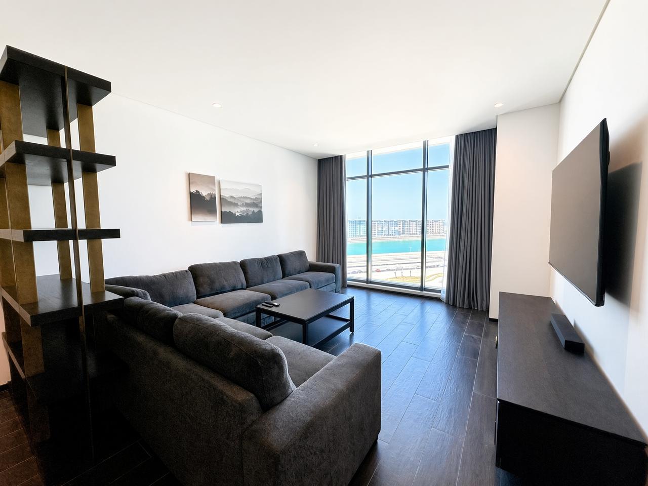 2-Bedroom Flat with Water Views and Pool
