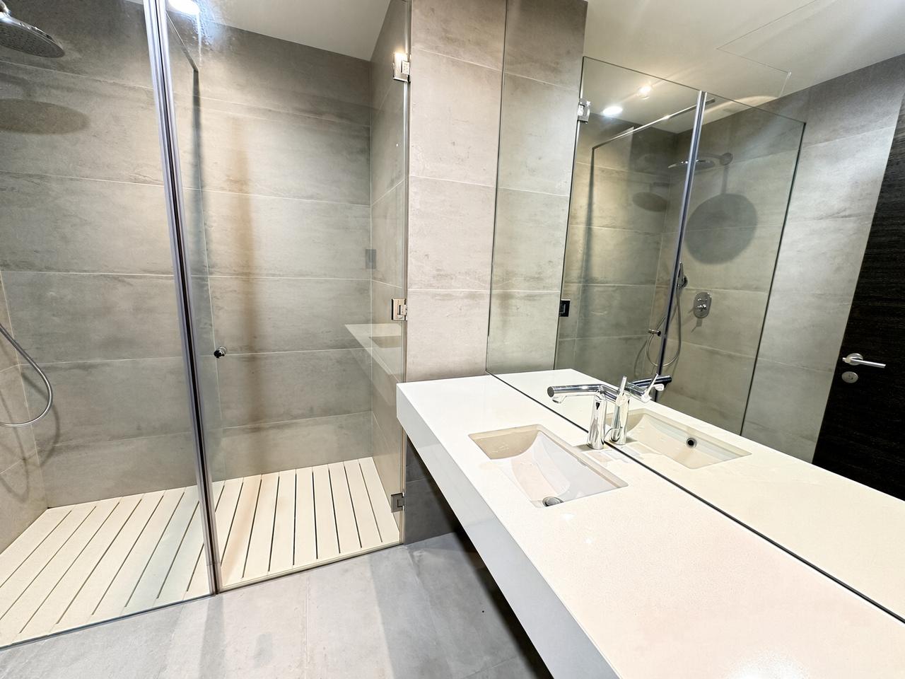 2-Bedroom Flat with Water Views and Pool