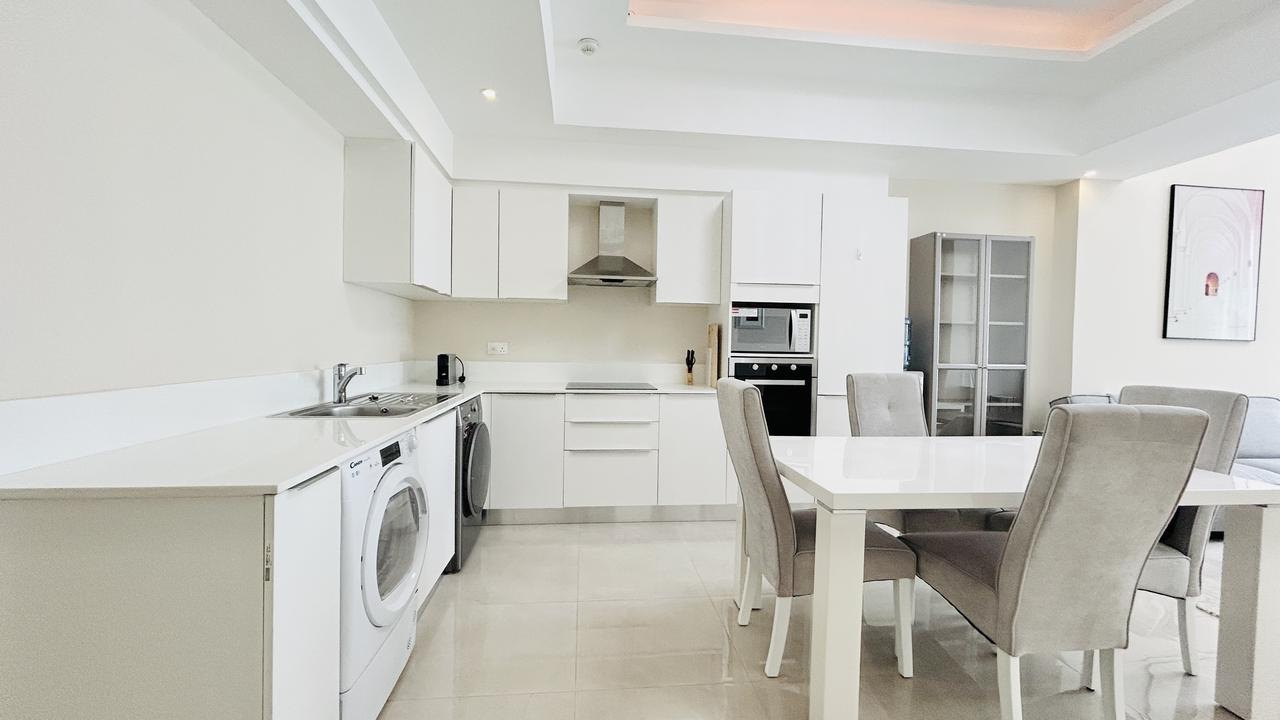One-Bedroom Apartment, 100 sqm, Fully Furnished