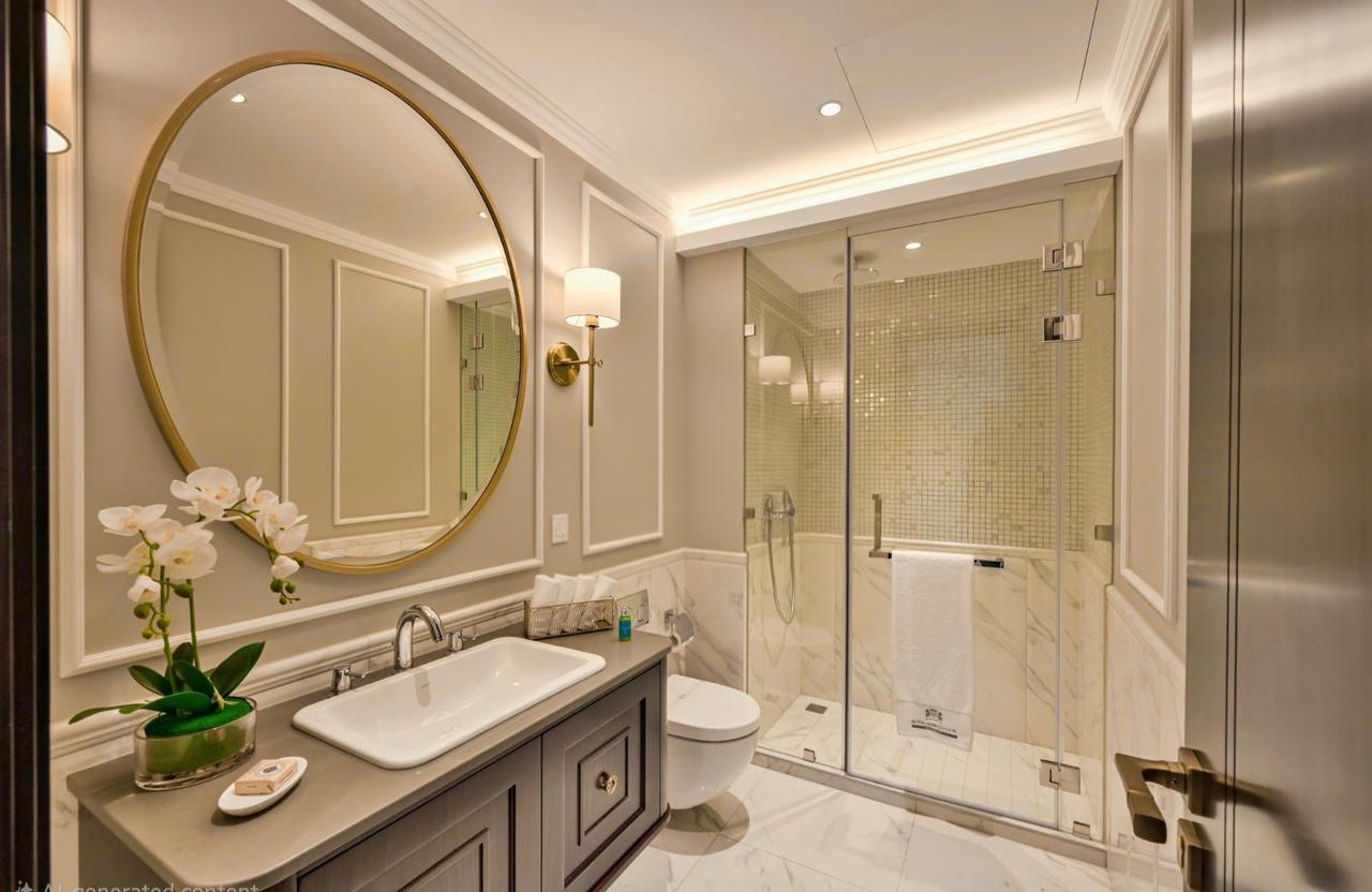 Two-Bedroom Apartment with Three Bathrooms and Water View
