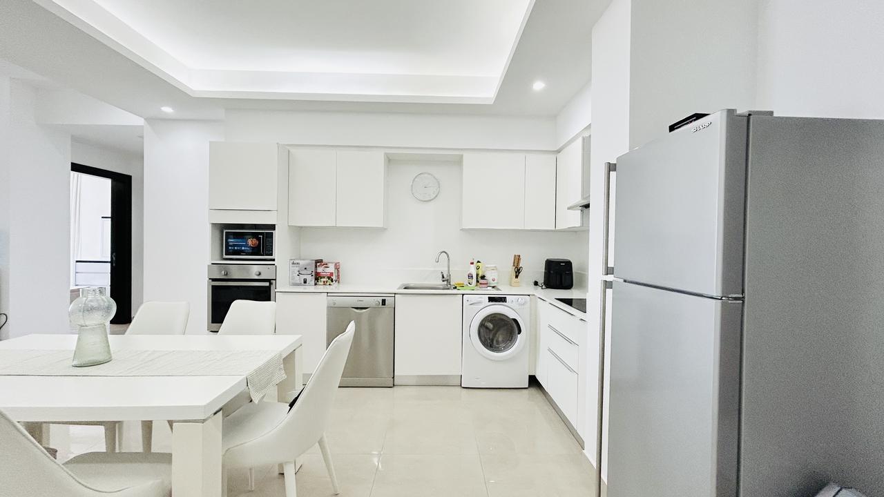 Two-Bedroom Apartment with Three Bathrooms