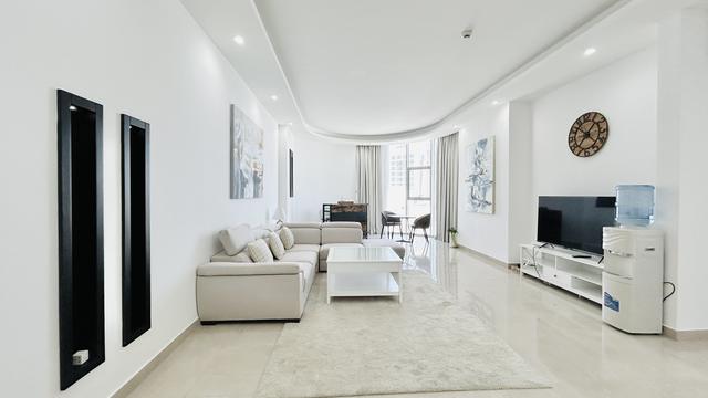Two-Bedroom Apartment with Three Bathrooms
