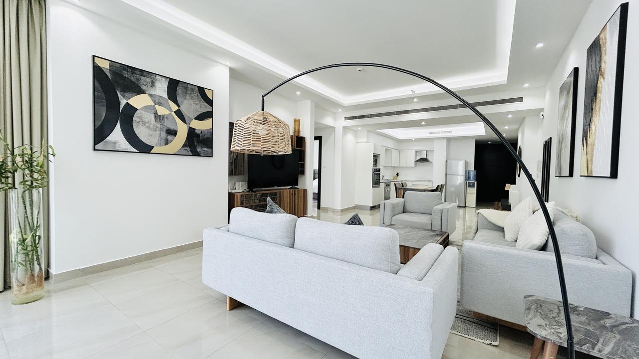 Two-Bedroom Apartment with Three Bathrooms
