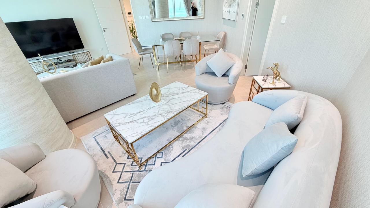 Two-Bedroom Apartment with Private Jacuzzi Access
