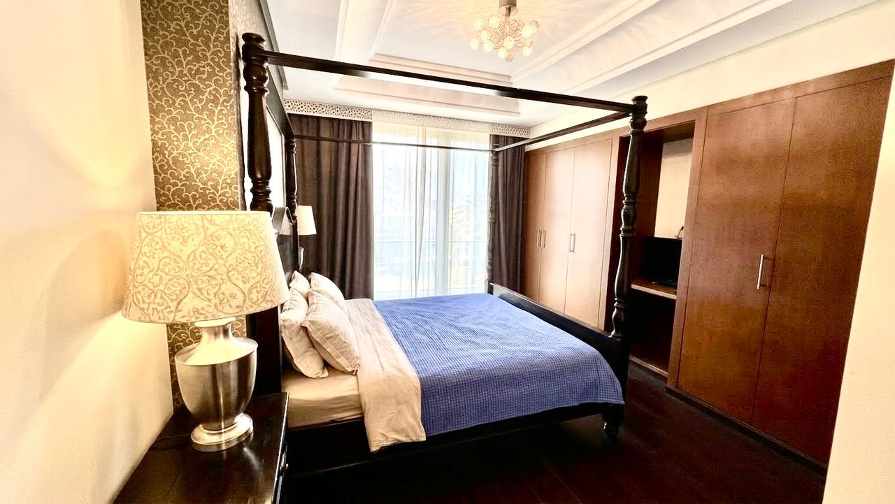 One-Bedroom Apartment with Pool Access