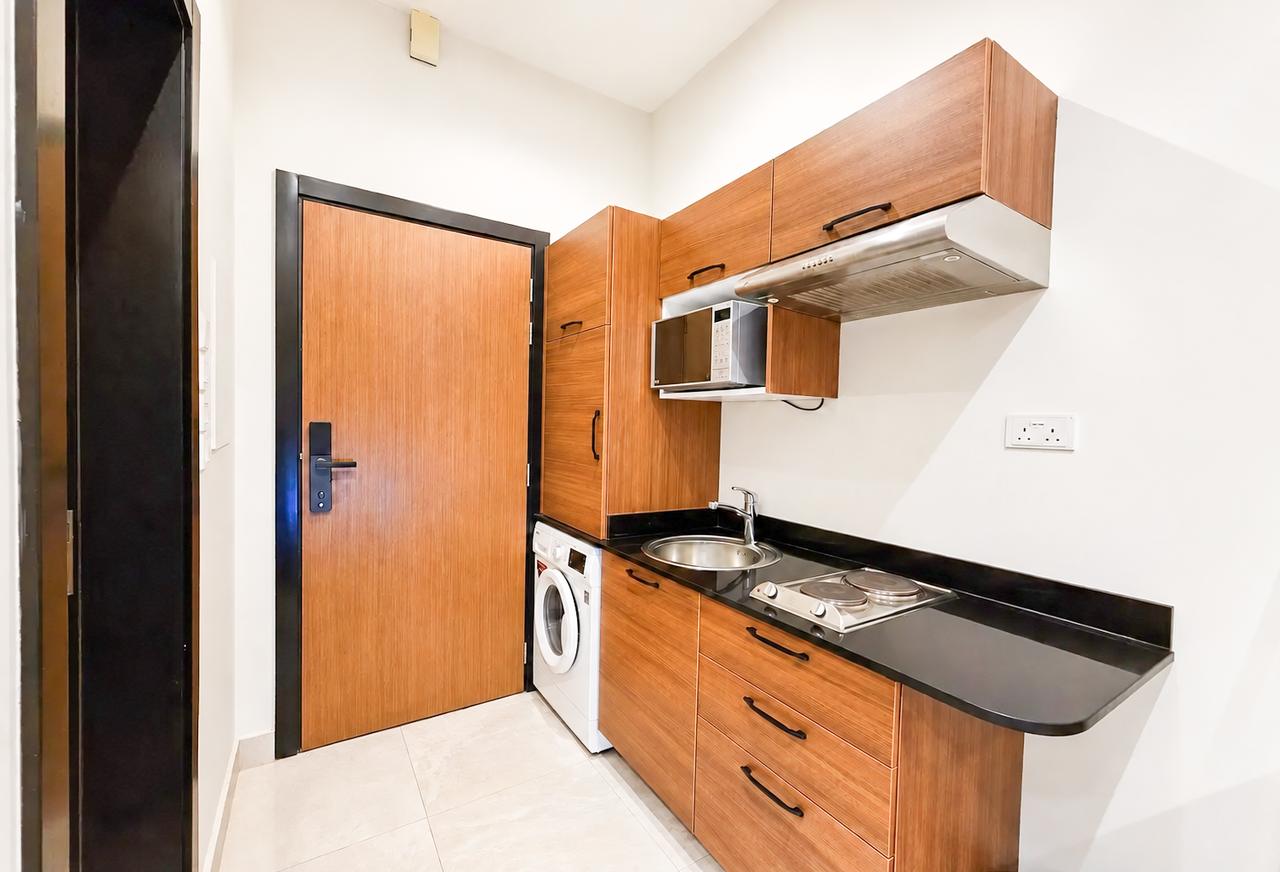 1-Bedroom Apartment with Balcony and Parking