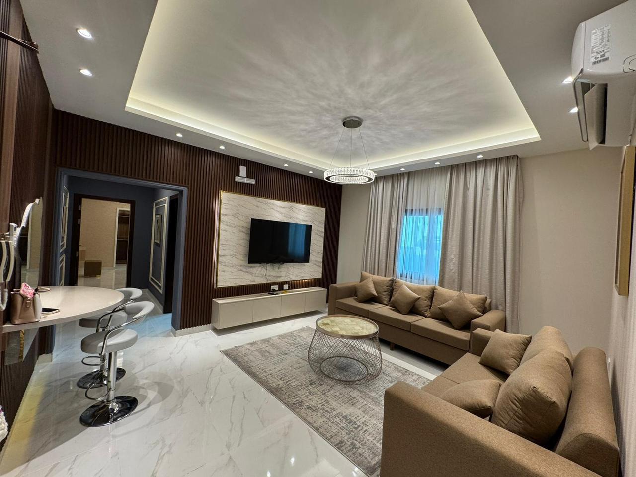 Two Bedroom Apartment with Concierge Service