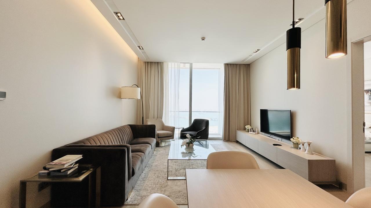2-Bedroom Apartment with Pool and Spa Access