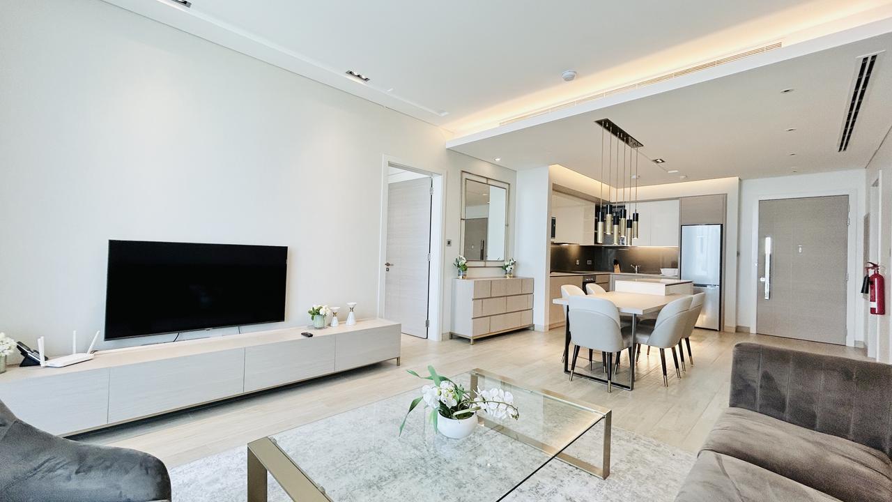 2-Bedroom Apartment with Pool and Spa Access