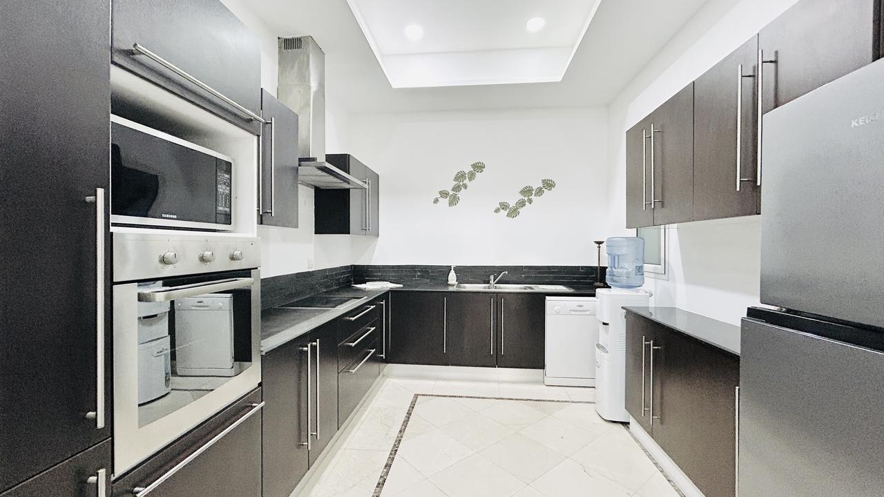 2-Bedroom Apartment with Pool and Gym