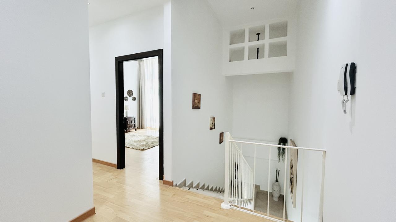 2-Bedroom Apartment with Pool and Gym