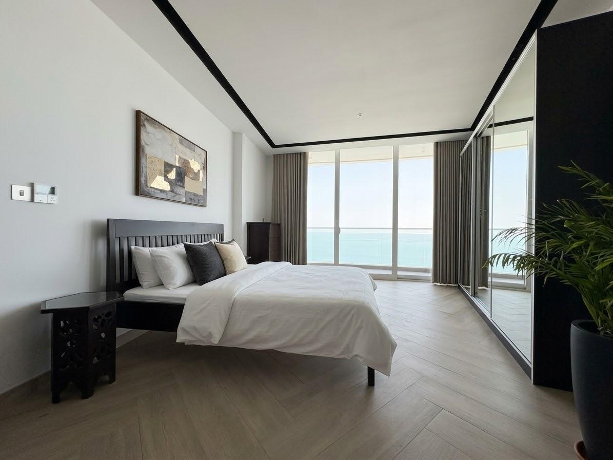Three-Bedroom Apartment with Water Views