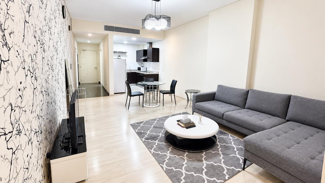 1-Bedroom Apartment with Pool and Gym Access