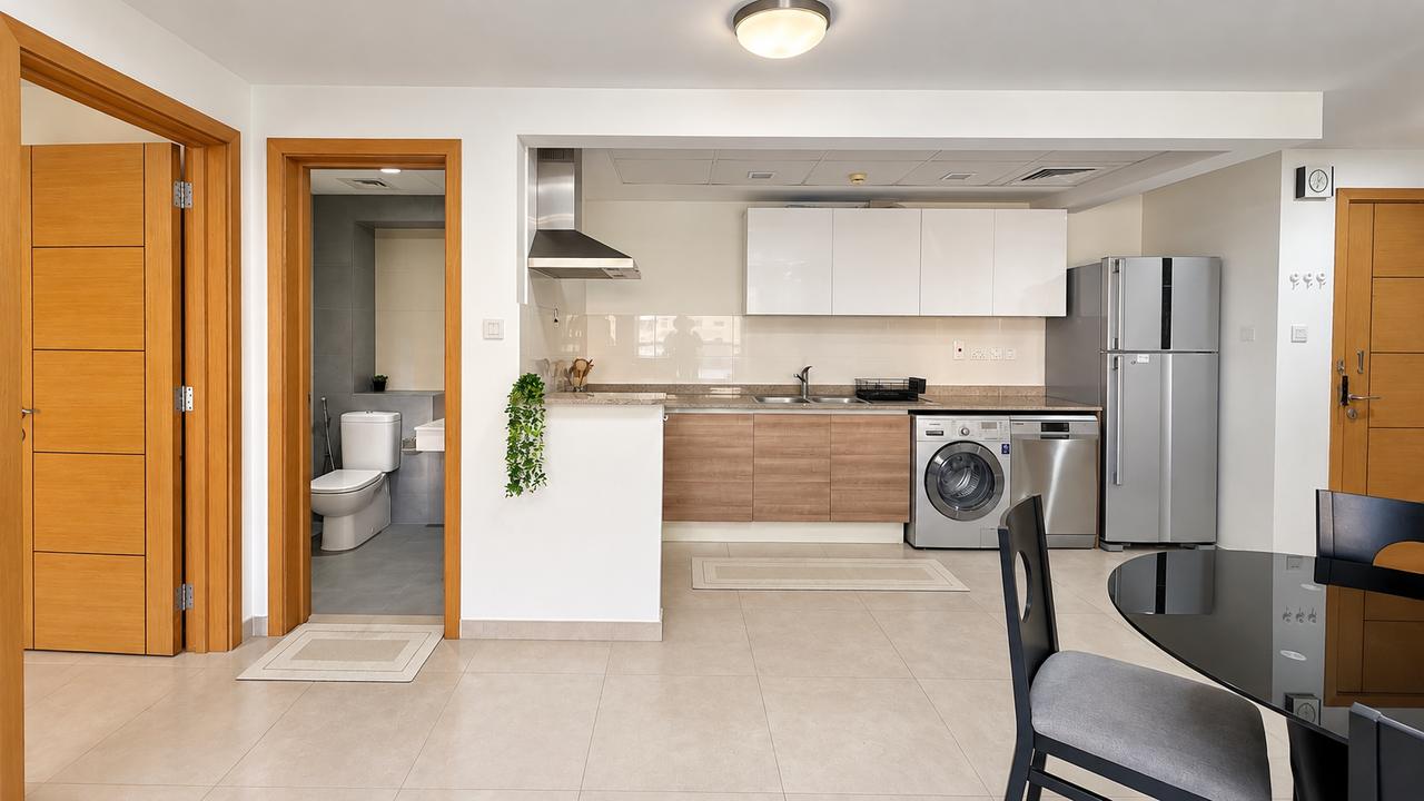 One Bedroom Apartment with Two Bathrooms