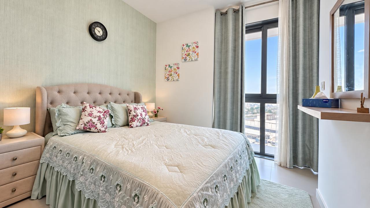 2-Bedroom Apartment with Pool and Gym Access