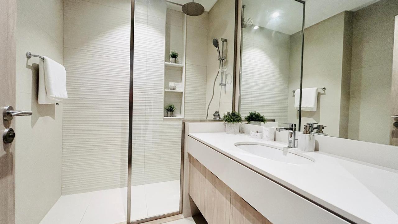 One Bedroom Semi-Furnished Apartment, 80 sqm