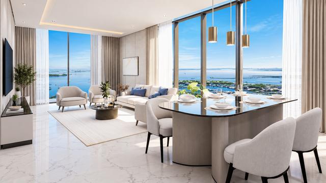 Three Bedroom Apartment with Private Garden