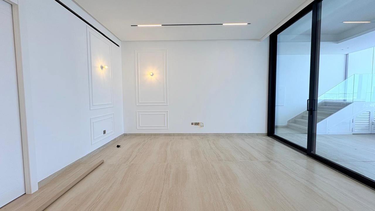 One Bedroom Apartment with Private Pool