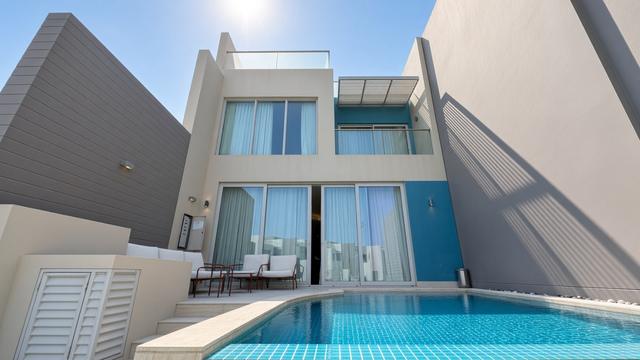 Three-Bedroom Villa with Water Views and Pool