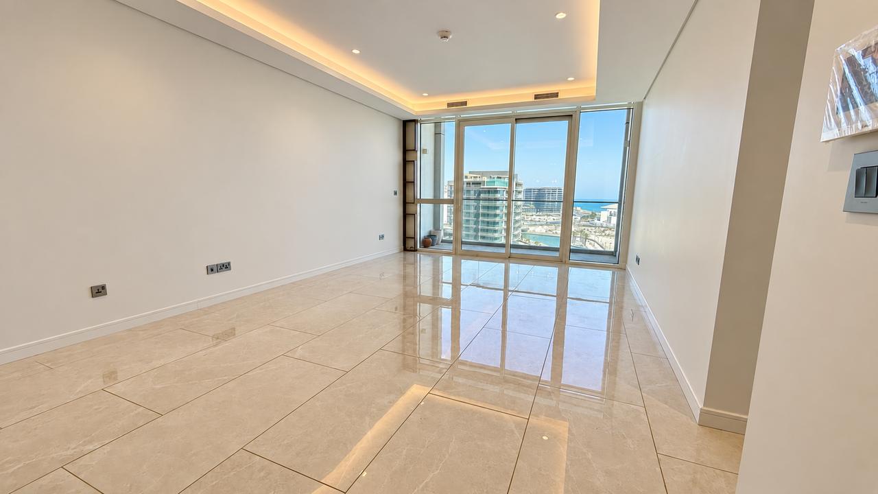 2 Bedroom Apartment with Water Views