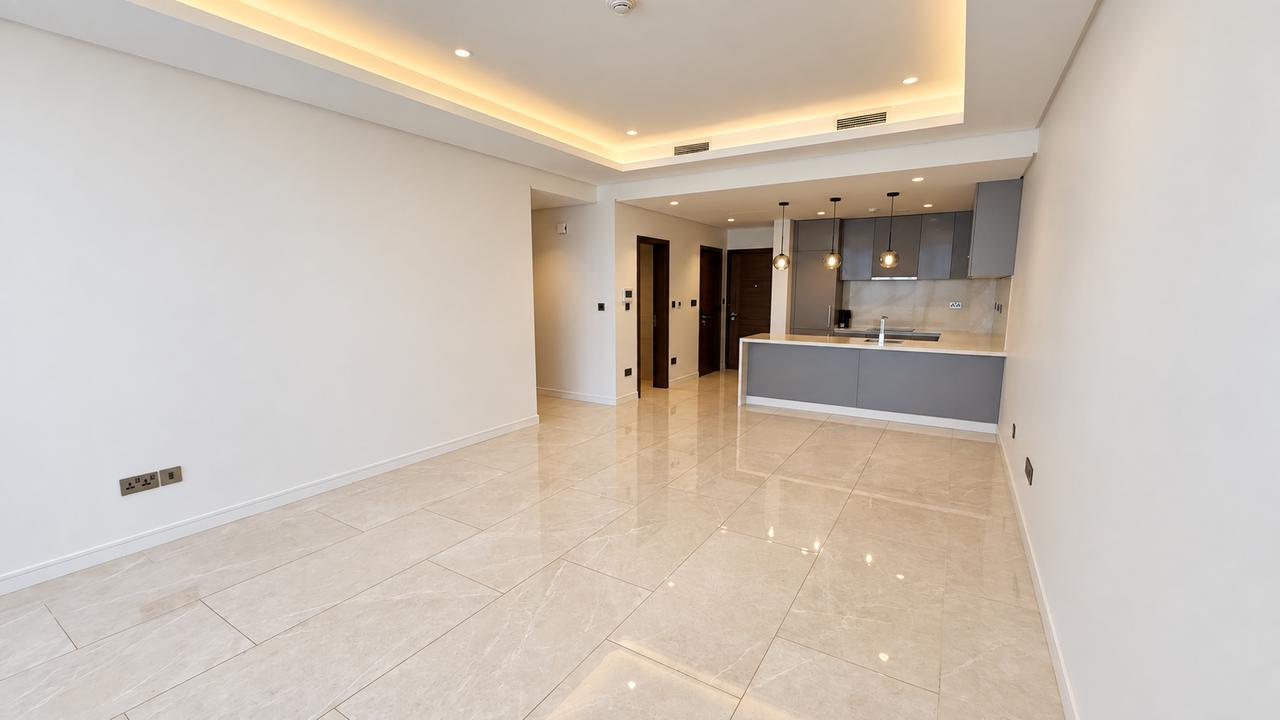 2 Bedroom Apartment with Water Views