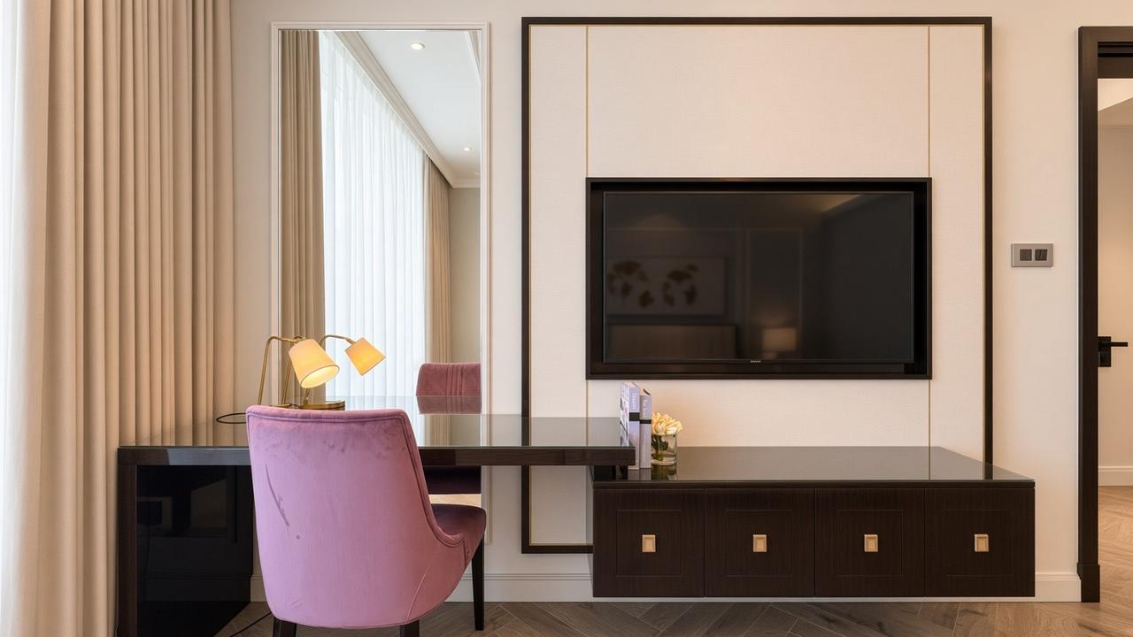 One-Bedroom Apartment with Dual Bathrooms