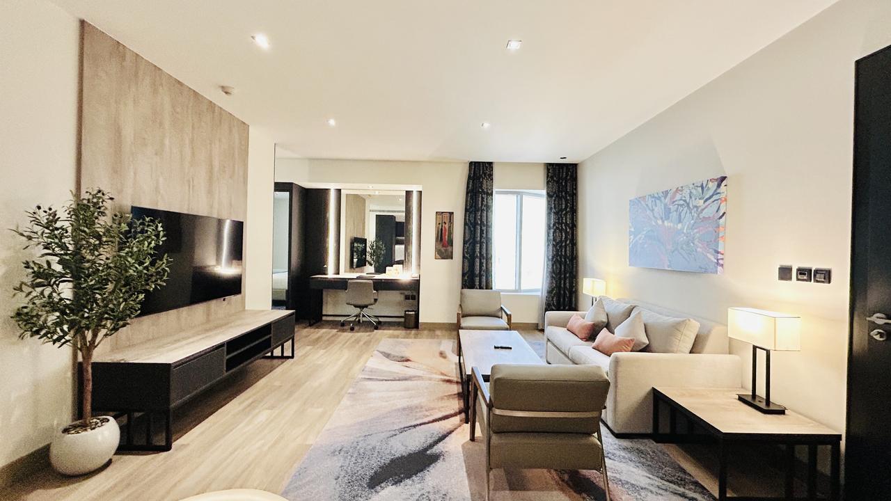 Three-Bedroom Apartment with Shared Pool and Gym