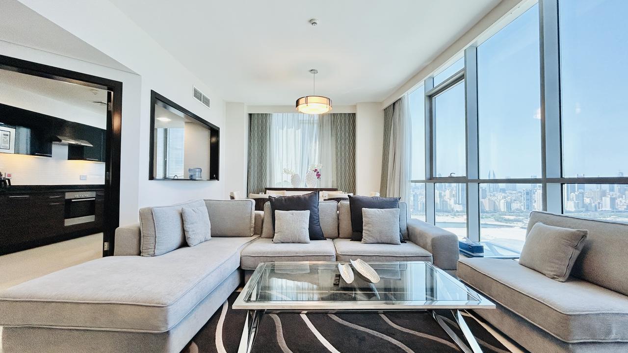 Two-Bedroom Apartment with Four Bathrooms