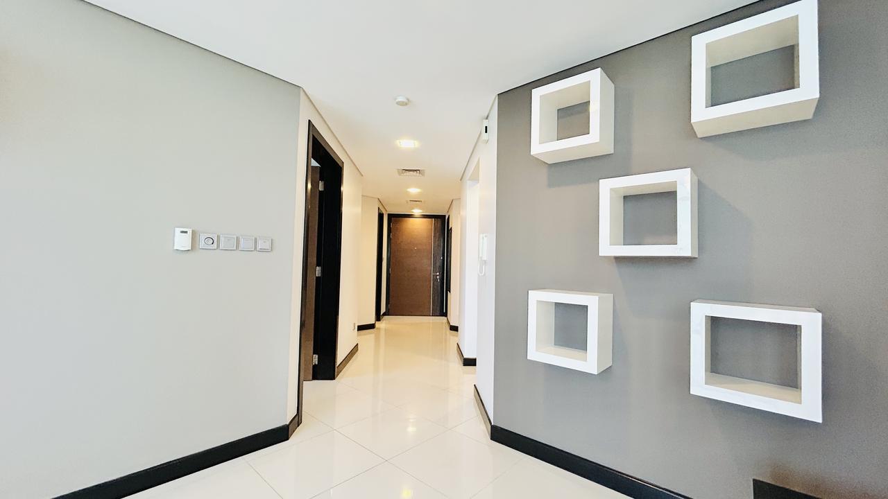 Three Bedroom Apartment with Shared Facilities