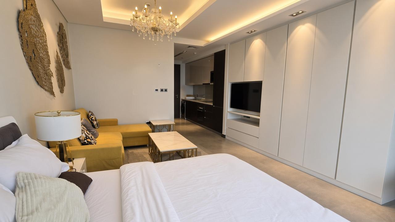 One Bedroom Apartment with Water Views