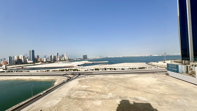 One-Bedroom Apartment with Water Views