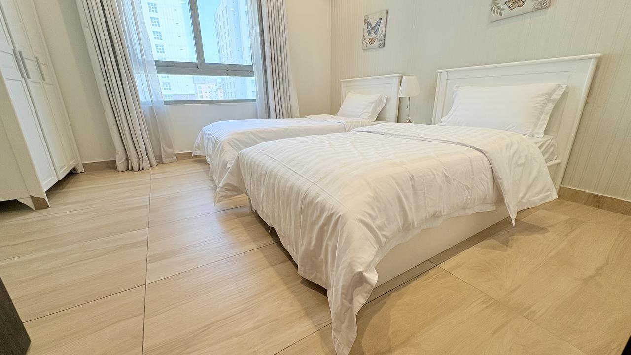 2-Bedroom Apartment with Gym and Pool Access