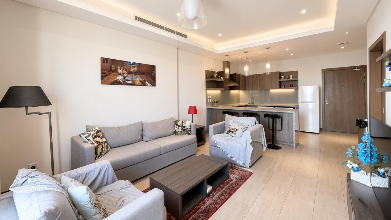 1 Bedroom Apartment with Water Views and Pool