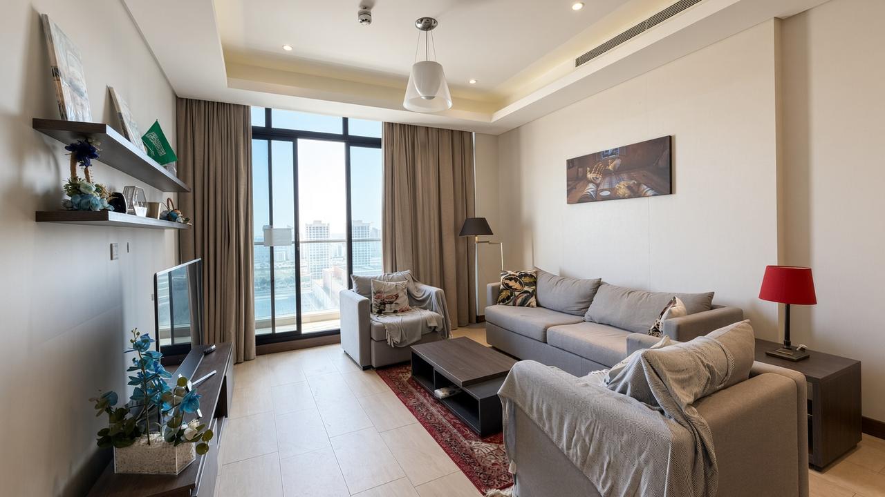 1 Bedroom Apartment with Water Views and Pool