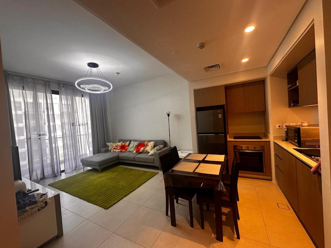 One Bedroom Apartment with Dual Bathrooms