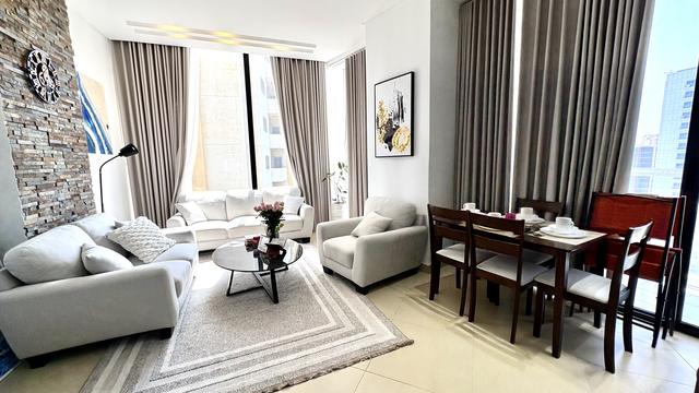1-Bedroom Apartment with Water Views and Gym