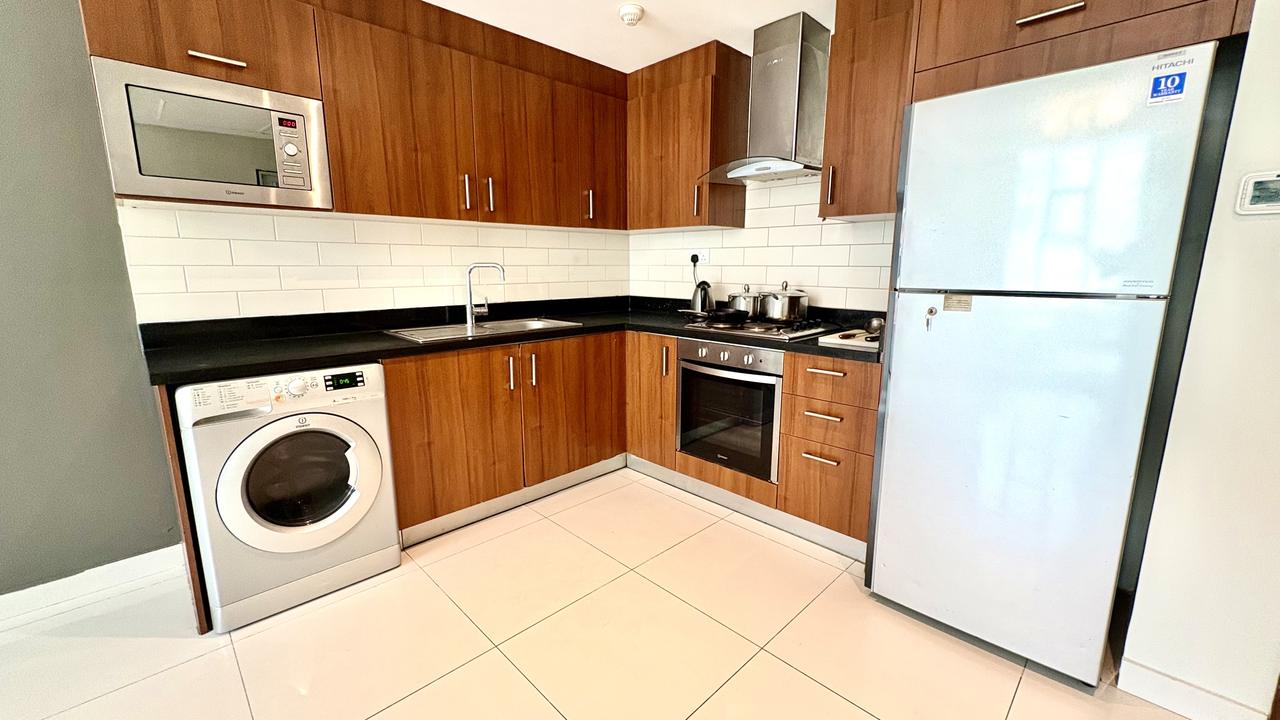 Two-Bedroom Apartment with Pool and Gym Access