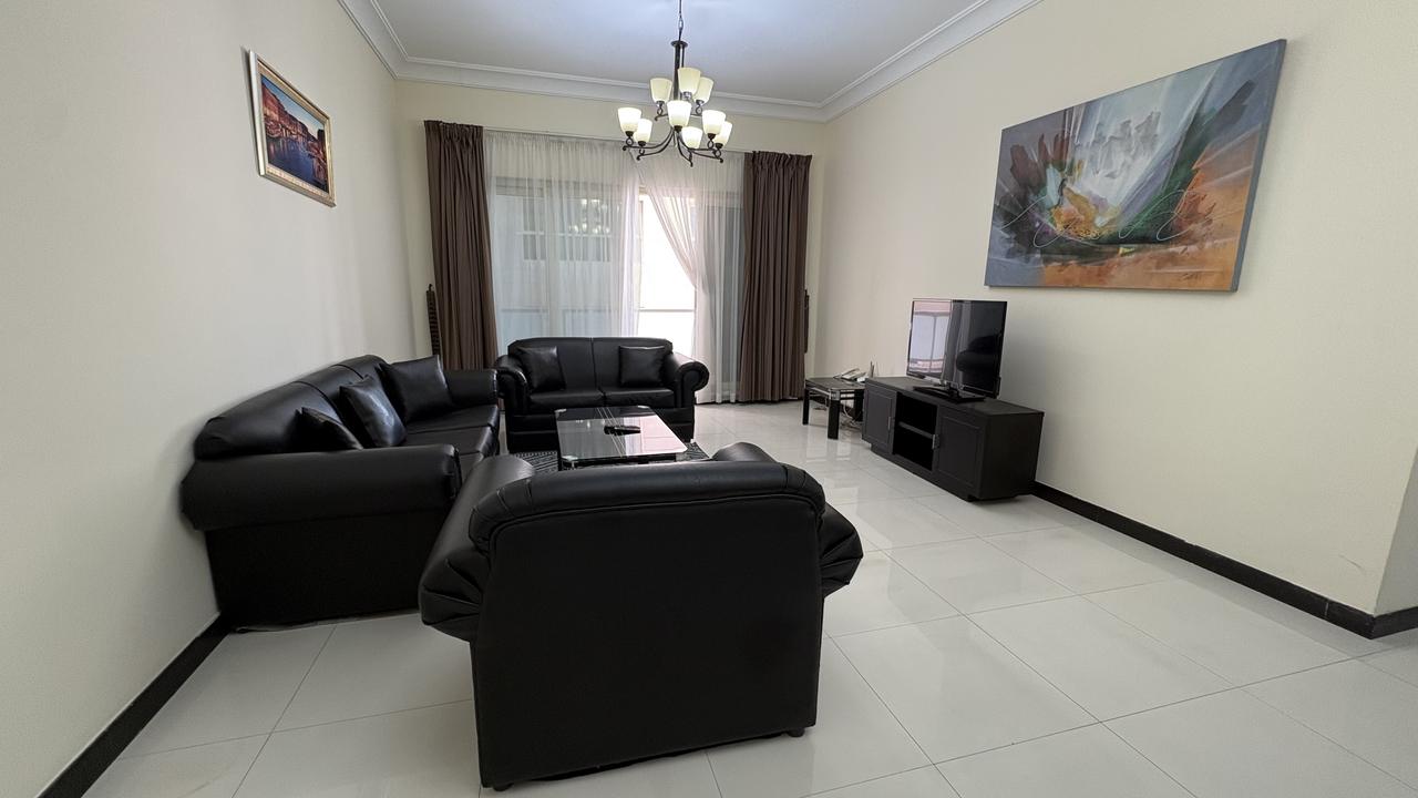 Two-Bedroom Apartment with Gym and Pool Access