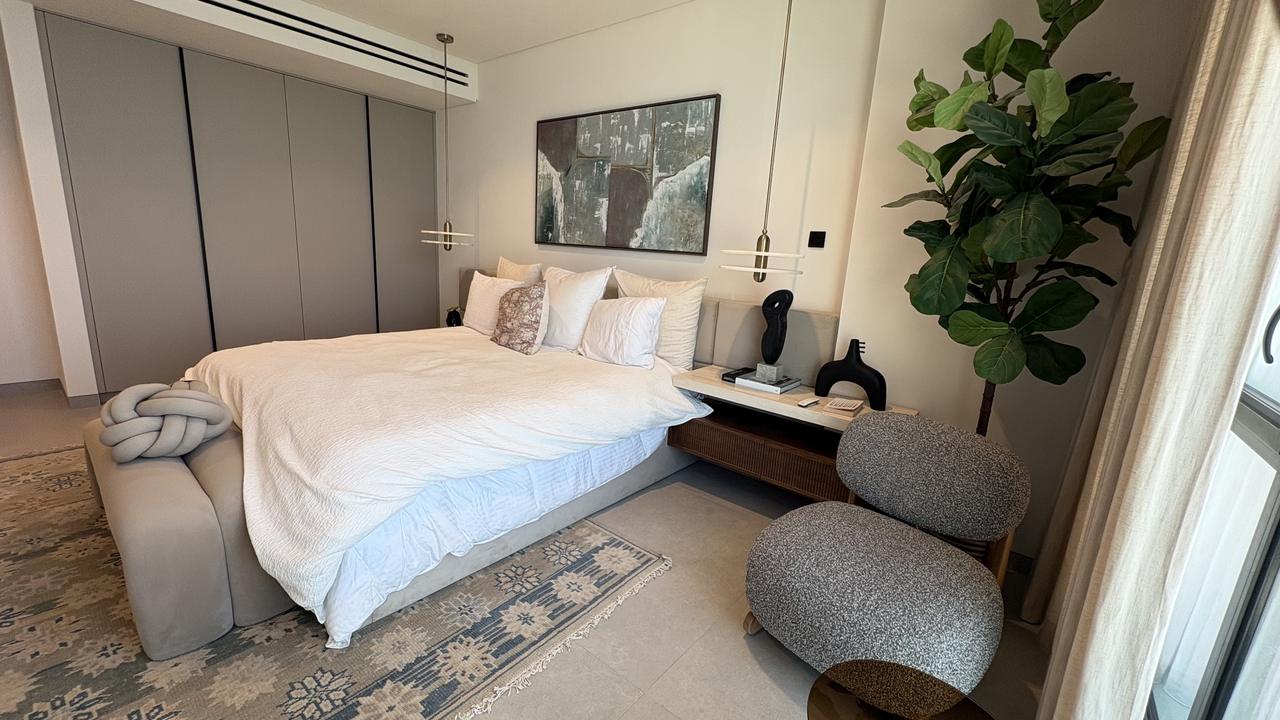 One-Bedroom Apartment with Two Bathrooms