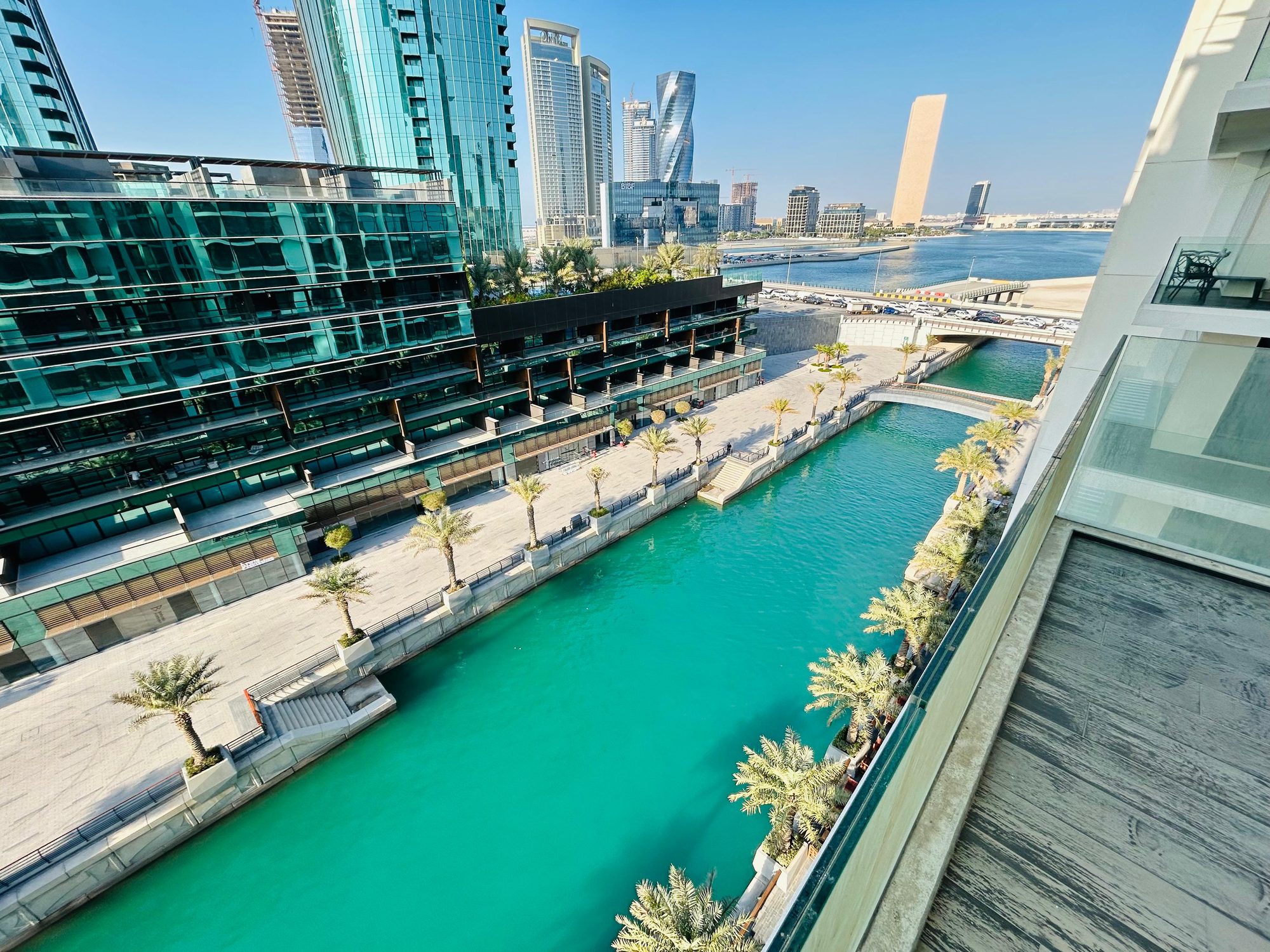 Two-Bedroom Apartment with Shared Pool and Gym