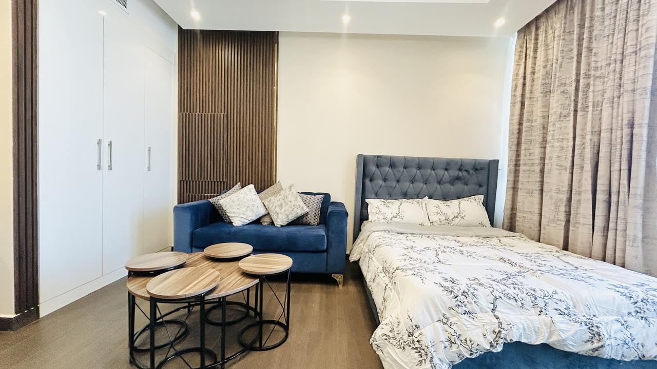 Fully-Furnished Studio Apartment with Pool and Gym