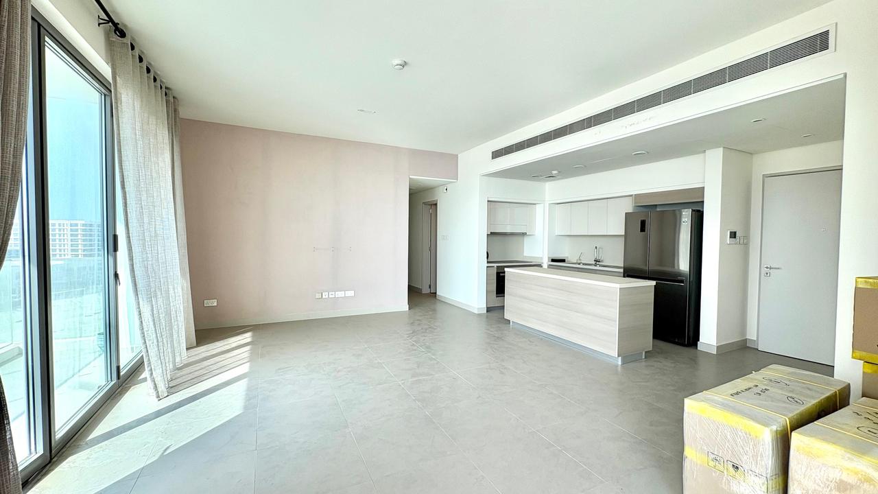 Four-Bedroom Apartment with Maid's Room