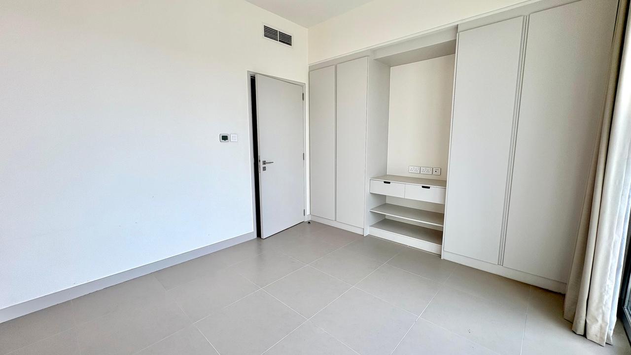 Four-Bedroom Apartment with Maid's Room