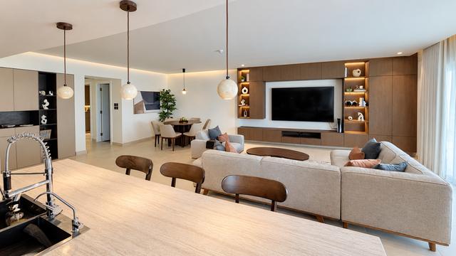 Two-Bedroom Apartment with Private Garden and Pool Access