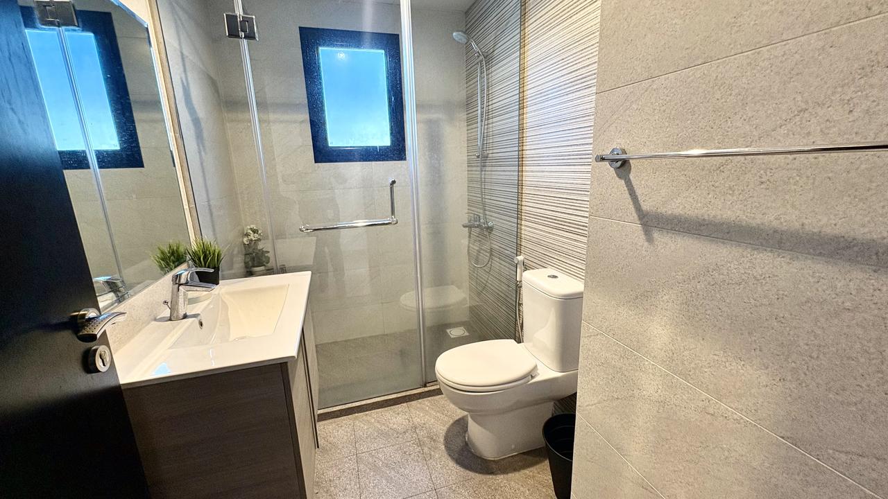 Three-Bedroom Fully-Furnished Apartment, 176 sqm