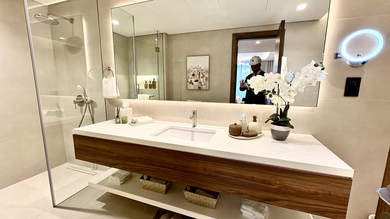 One-Bedroom Apartment with Water Views