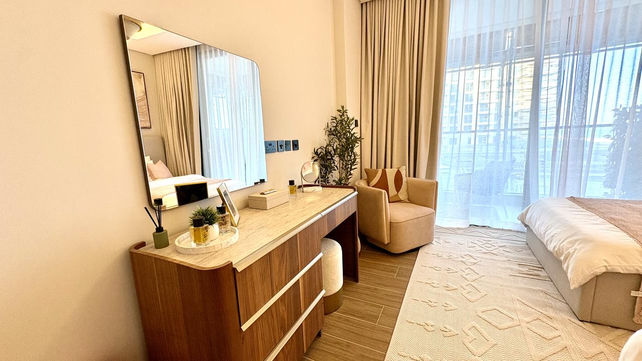 One-Bedroom Apartment with Water Views