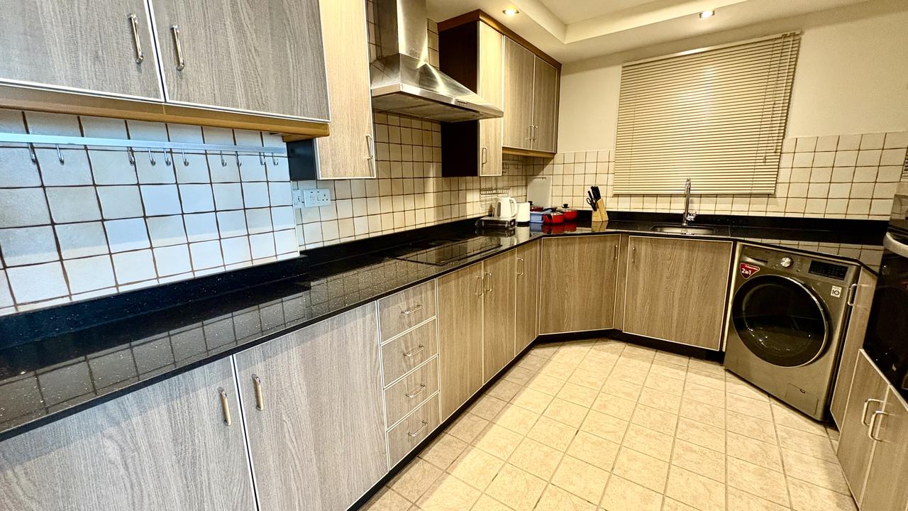 Two Master Bedrooms, Pool and Gym Access